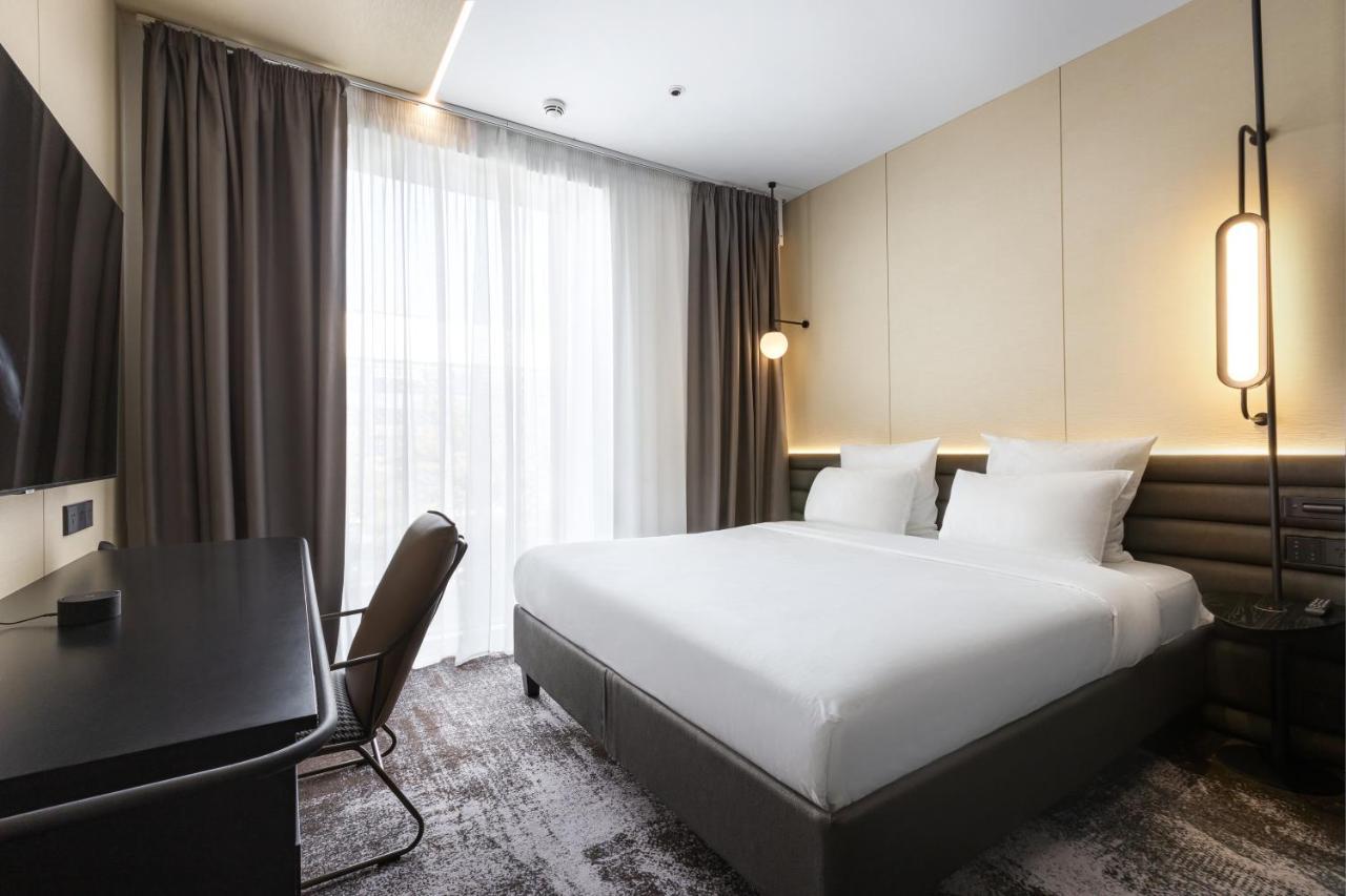 Novotel Living Almaty Jetisu מראה חיצוני תמונה