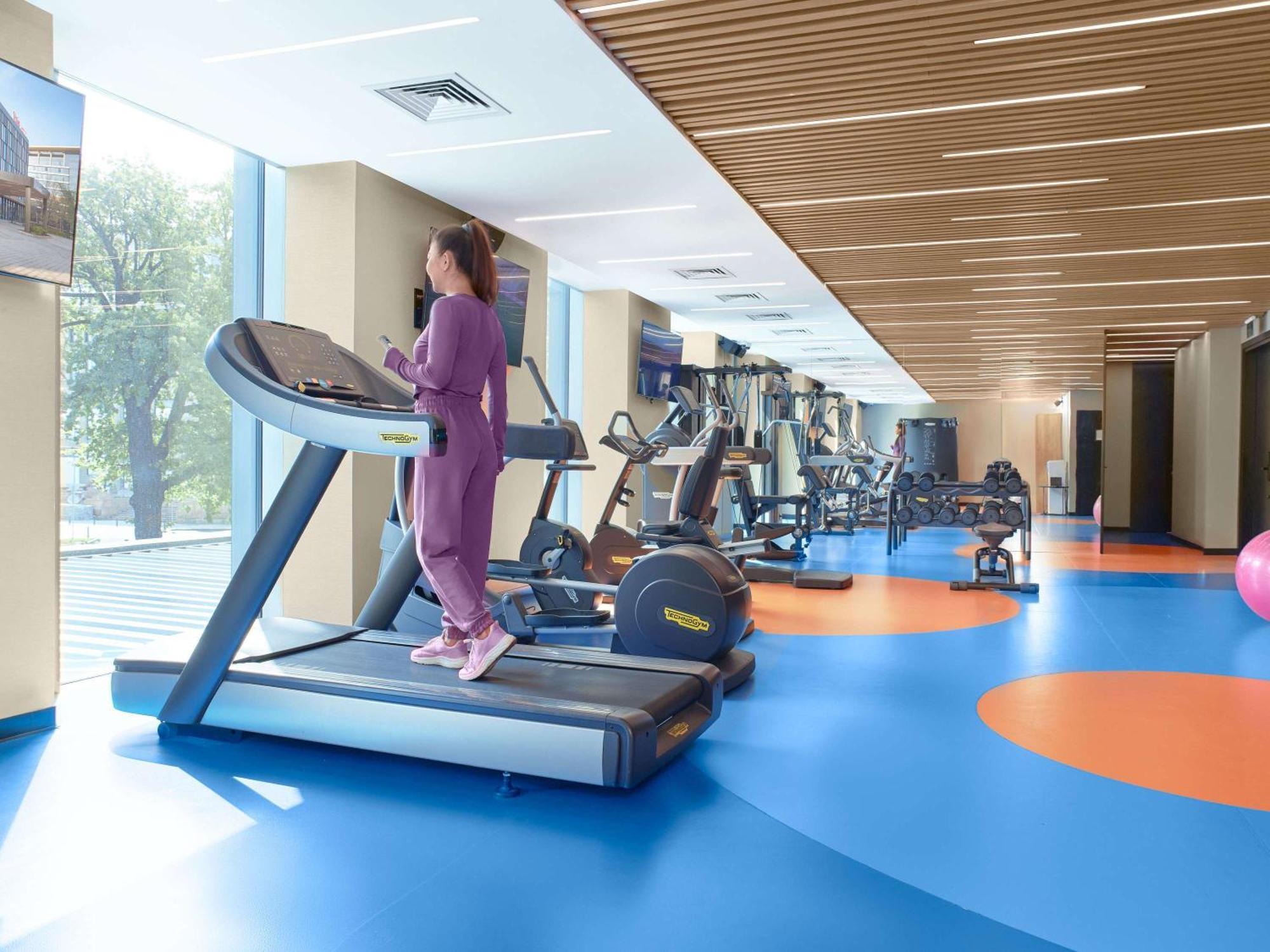 Novotel Living Almaty Jetisu מראה חיצוני תמונה